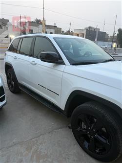 جيب جراند شيروكي